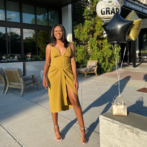 Olive Textured Corset Pleated Midi Dress - Picture 3 of 5